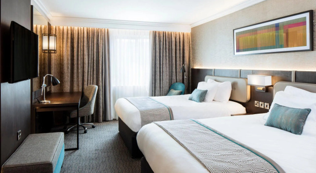 Четырёхместный номер Standard Crowne Plaza - Belfast by IHG