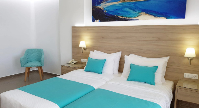 Полулюкс с видом на море Astra Village & Suites