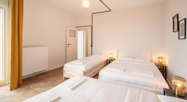 Very Large Central Station 3br/14p Apartment, Забронировать Апартаменты/квартира Антверпен провинция Антверпен, рядом с Станция Антверпен Централь