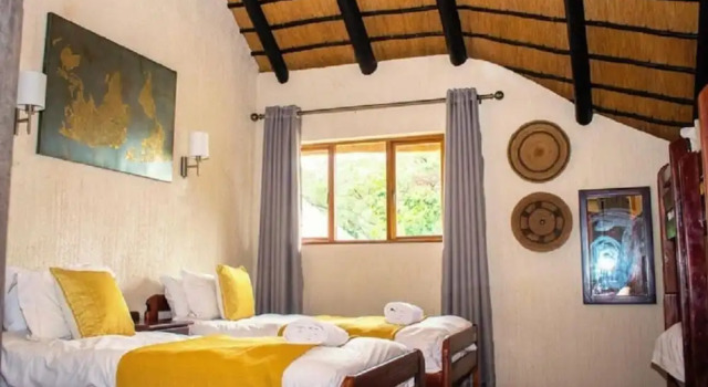 INYAMATANE LUXURY LODGES at Kruger Park Lodge, Забронировать Отель Отели Хейзивью 3 звезды, рядом с Kruger Park Lodge Golf Club, 3*