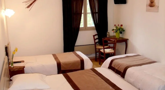 Семейный номер Standard Logis Hotel Restaurant Family & Spa