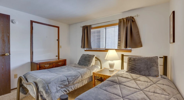 Winter Park Condo w/ Pool ~ 3 Mi to Ski Resort