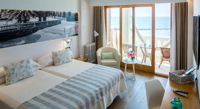 Двухместный номер с видом на море Voramar