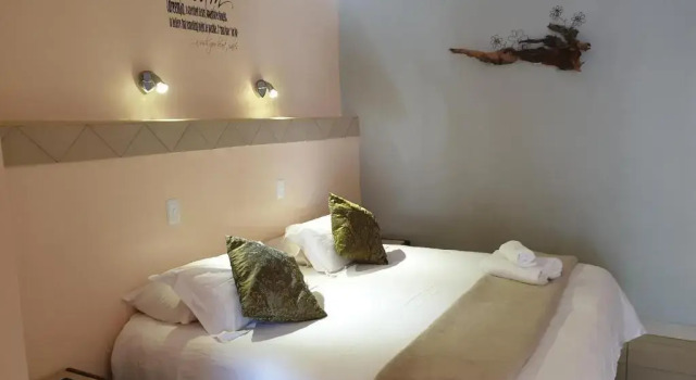 Двухместный номер Standard Kuruman Lodge