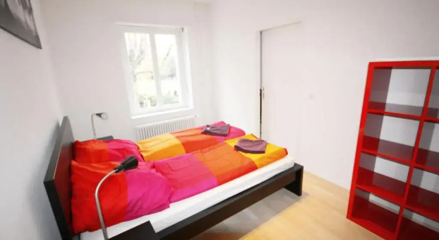 Апартаменты Hitrental Stauffacher Apartments