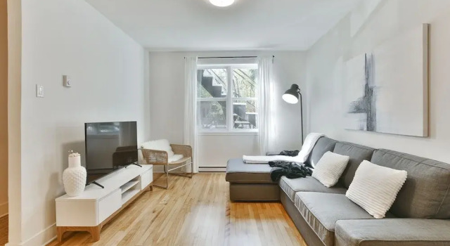 Апартаменты Deluxe Lovely 1BR - 5mins from Laurier Metro