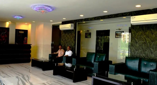 Hotel The Great Ananda, Rezervovat Hotel Haridvár Uttarakhand