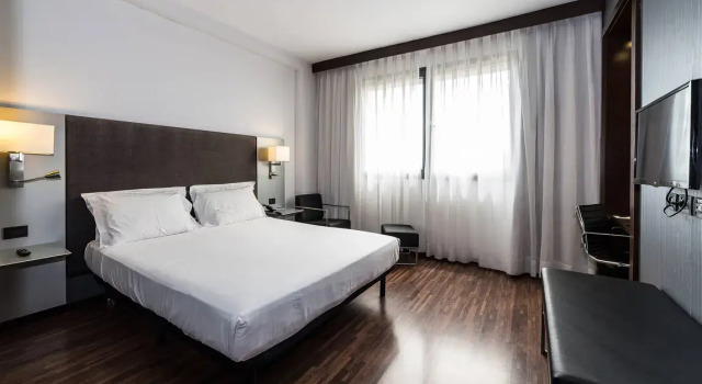 Двухместный номер Standard AC Hotel Padova by Marriott