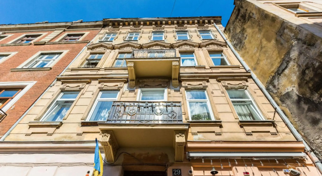 Апартаменти біля Форуму, Високий замок вул. Богдана Хмельницького 61, Забронировать Апартаменты/квартира Апартаменты Львова, рядом с Дворец Любомирских, Апартаменты/квартира