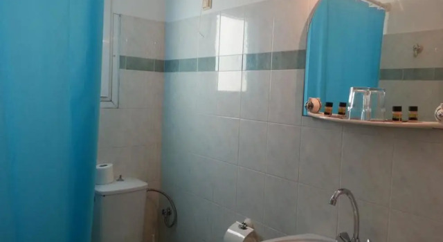 Трёхместный номер Standard с балконом Artemis Hotel