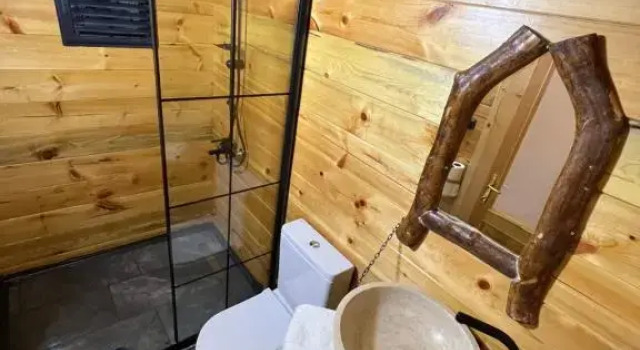 Zifona Bungalov, Buchen Sie Hotel Hotels in Rize mit Pool, Schwimmbad