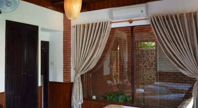 Номер Deluxe с балконом Viet House Homestay