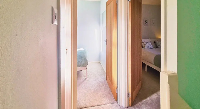 Bluebirds Cottage Light Airy 2BD Bourton, Varaa Lomakoti Mökit kohteessa Merseyside, Mökki