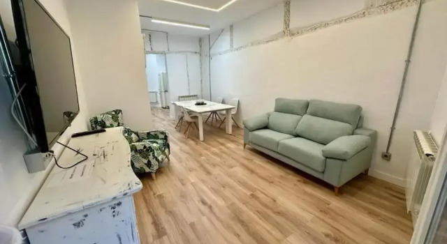 Апартаменты Apartamentos Carolina by gaiarooms