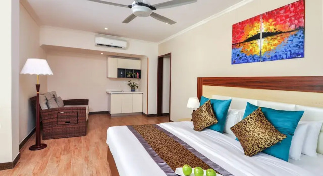 Двухместный люкс Triton Beach Hotel & Spa