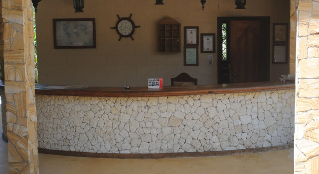 Seasons Lodge Zanzibar, Забронировать Отель Понгве Zanzibar Central