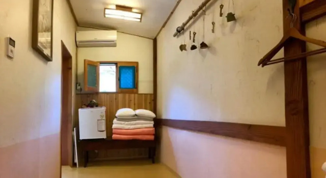 Jeonju Pureunyoram Pension, Забронировать Отель Чонджу Чолла-Пукто, рядом с Конфуцианская школа хянгё в Чонджу