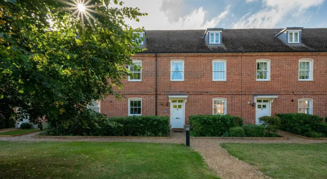 4 Bed in Halesworth oc-mdh, Забронировать Отель Хейлсуорт Суффолк