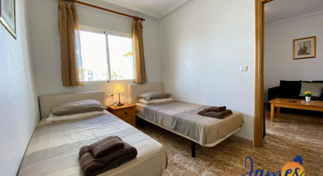 La Cinuelica R14 1st flr apt overlooking pool L182, Забронировать Апартаменты/квартира Ориуэла Валенсийское сообщество