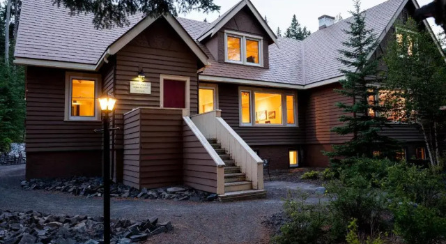 Двухместный номер Standard Banff Boutique Inn