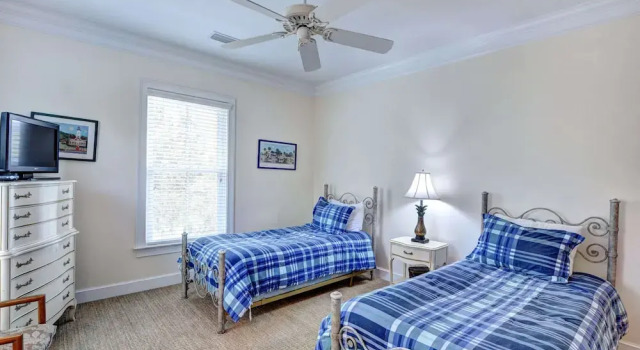 Wolfe Cottage - Ocean View - 2225 Bruce Drive, Buchen Sie Ferienhaus Villen in St. Simons Island, Villa