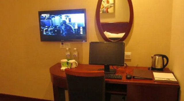 Двухместный номер Business GreenTree Inn Qingdao Jiaozhou Fuzhou South Road Datong Building Express Hotel