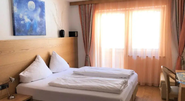 Трёхместный номер Standard Hotel Künstleralm