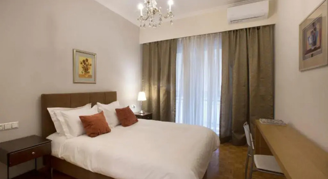 Апартаменты с балконом Apartment at Koukaki, 150m from the metro