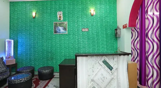 OYO 270 Home Stay Inn
