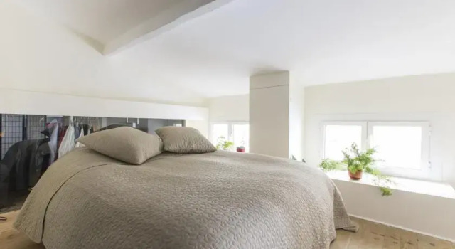 Loft Marais District Center, Забронировать Отель Париж Иль-де-Франс, рядом с Станция метро Rambuteau