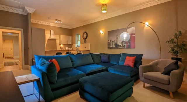 Stunning & Modern 2BD Flat - Manchester!, Varaa Huoneisto Asunnot kohteessa Merseyside, Huoneisto