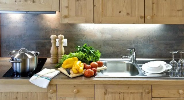 Апартаменты Martina Breakfast Lodge