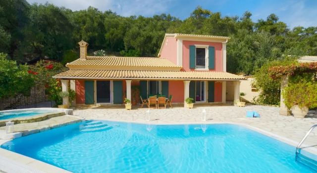 Leonora s House in St Stefanos Bay, Забронировать Вилла Отели периферии Ионических островов с парковкой, Парковка