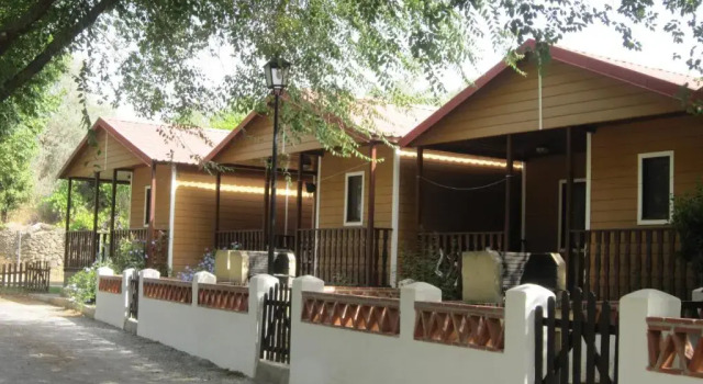 Бунгало с 2 комнатами Camping Orgiva