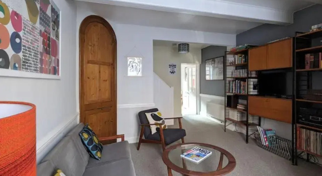 Коттедж The Arts House; Georgian Townhouse Close to Beach