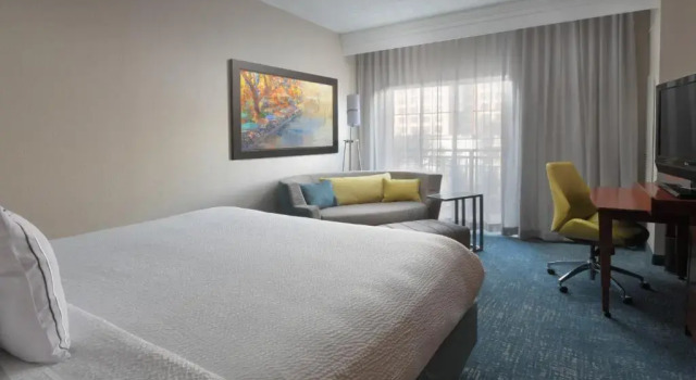 Номер Standard Courtyard by Marriott San Antonio Riverwalk