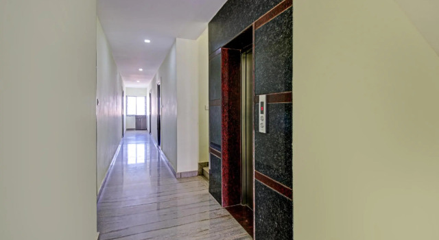 SPOT ON 77398 Shree Srinivasa Residency, Забронировать Отель Отели Бангалора 3 звезды, рядом с Ботанический сад Лалба, 3*