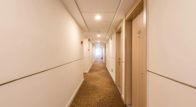 Hanting Hotel Dingzhou Jungong Road, Book Hotel Dingzhou Hebei