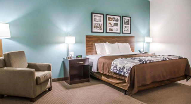 Двухместный люкс Sleep Inn & Suites Center