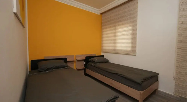 The Yellow Apartment Badaro 3 Bdrm 24 7 Electric, Prenota Appartamento Hotel a Greater Beirut con parcheggio, Parcheggio