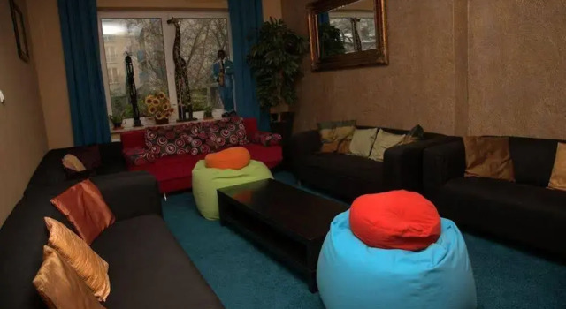 Hostel Krokodyl, Забронировать Отель Прага Южная 