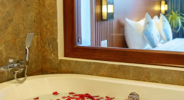 Двухместный номер Deluxe с балконом CIC Hoi An Villa