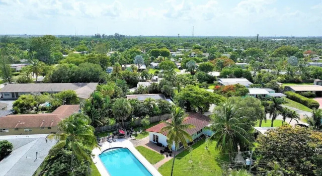 Вилла 332 Wilton Manors in Wilton Manors