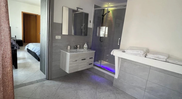 Номер Deluxe Dimora Le Grottaglie -Centro Polignano a Mare