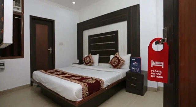 OYO 9042 Hotel Jai Balaji