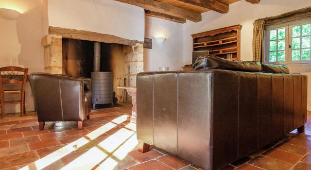 Luxurious Mansion with Swimming Pool in Aquitaine, Prenota Hotel Hotel a Aquitania con parcheggio, Parcheggio