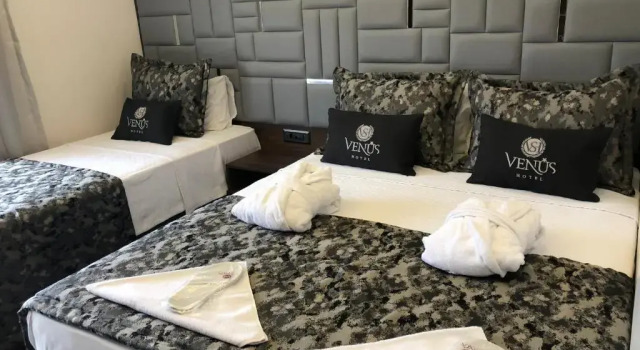 Трёхместный номер Venus Hotel