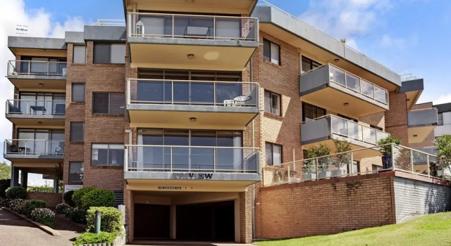Triview, Unit 11/1-3 Mitchell Street