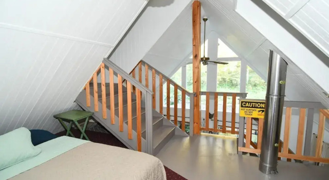 River Time Cabin -time Floats Away!, Book Feriehus Great Cacapon West Virginia