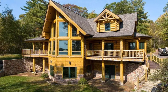 Коттедж Osprey Lake Cabin 4 Bedroom Home by RedAwning